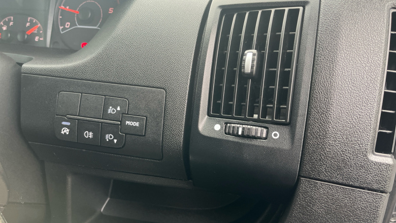 Peugeot Boxer 335 L3 Diesel 2.2 BlueHDi H2 Professional Premium+ Van 140ps